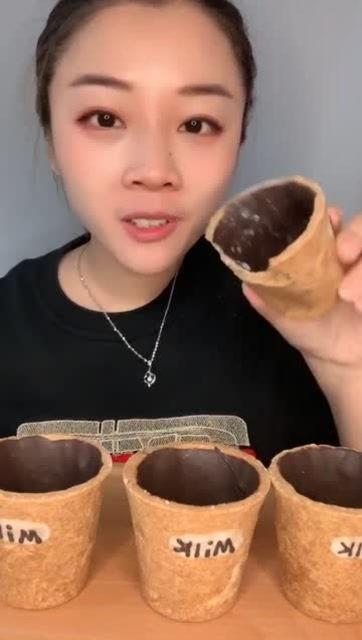 娱乐吃瓜酱杯子视频,揭秘杯子视频背后的秘密与趣味